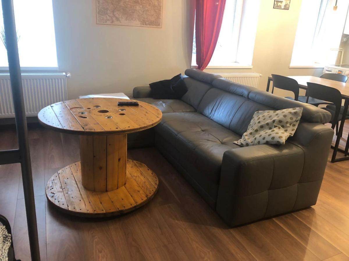 Apartament Srodmiescie 1 Sypialnia Oraz 1 Salon Валбжих Екстер'єр фото